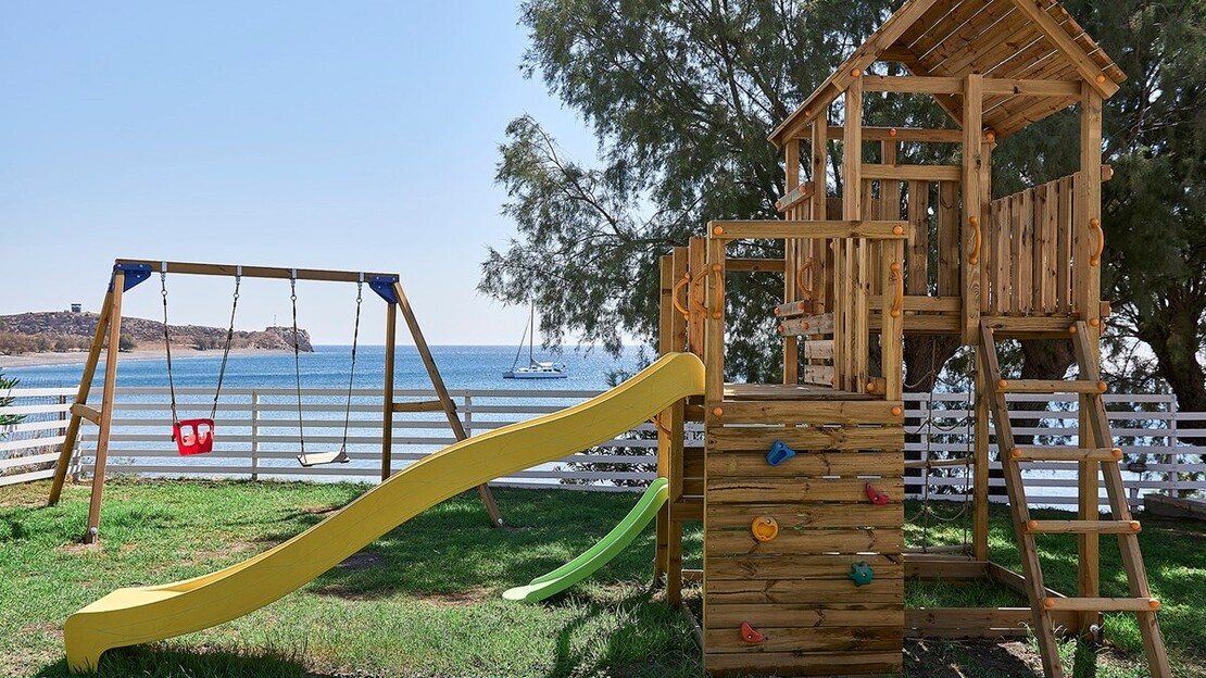 Dimitra Beach Hotel & Suites